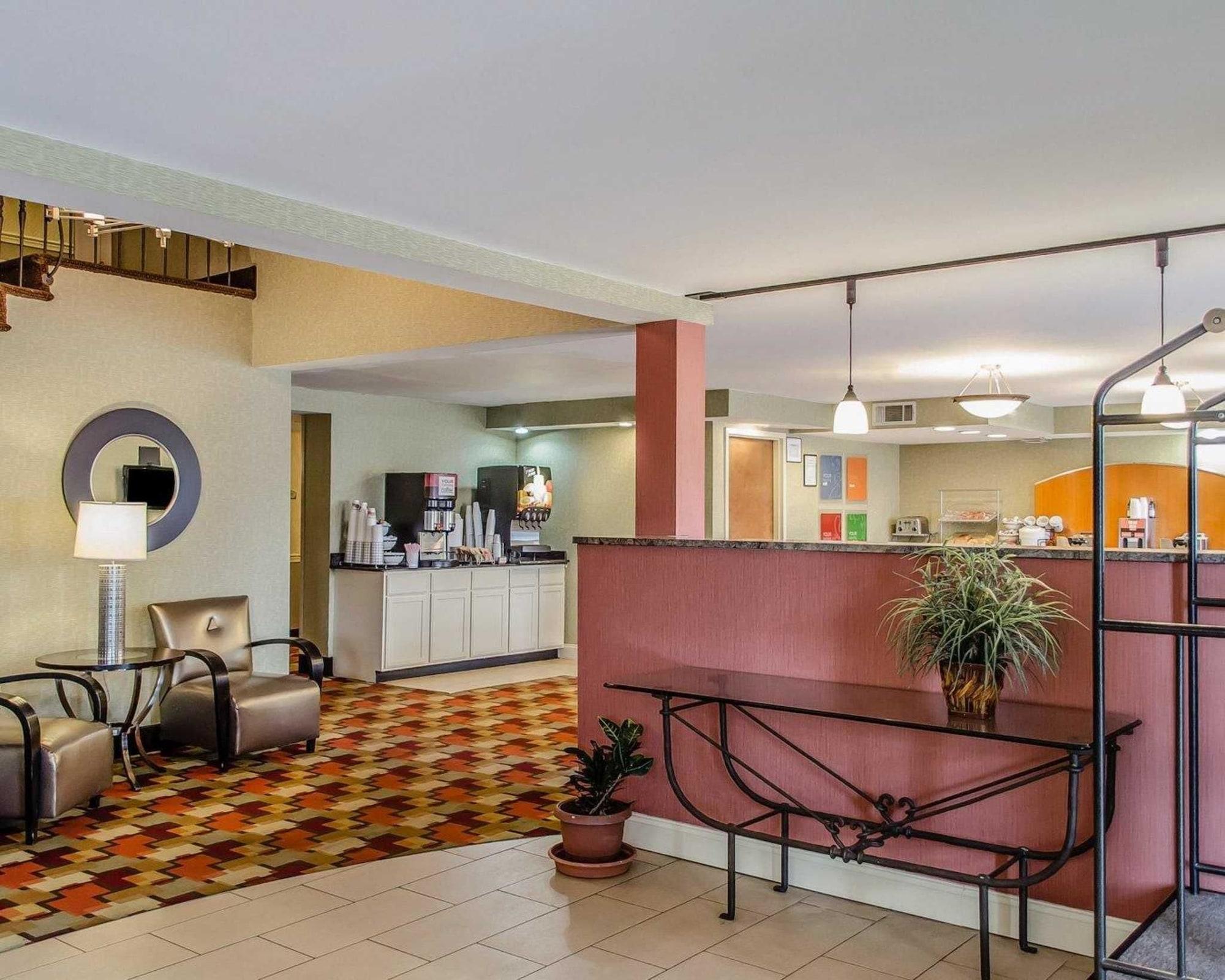 Hotel Baymont By Wyndham Harrisburg