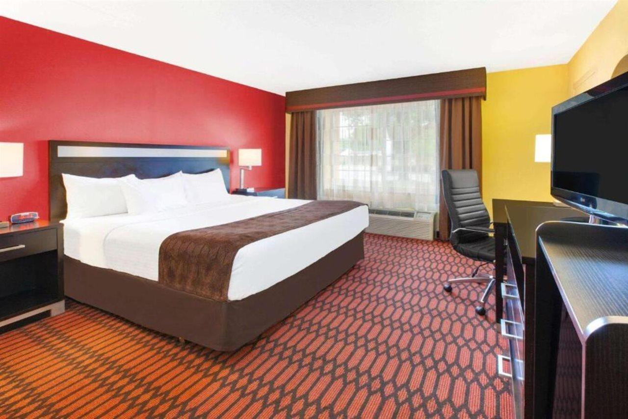 Baymont By Wyndham Hotel 3*