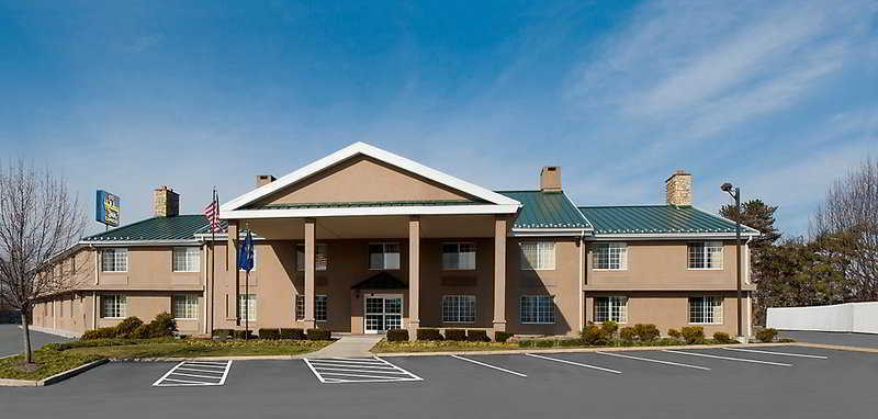 Baymont By Wyndham Hotel 3*