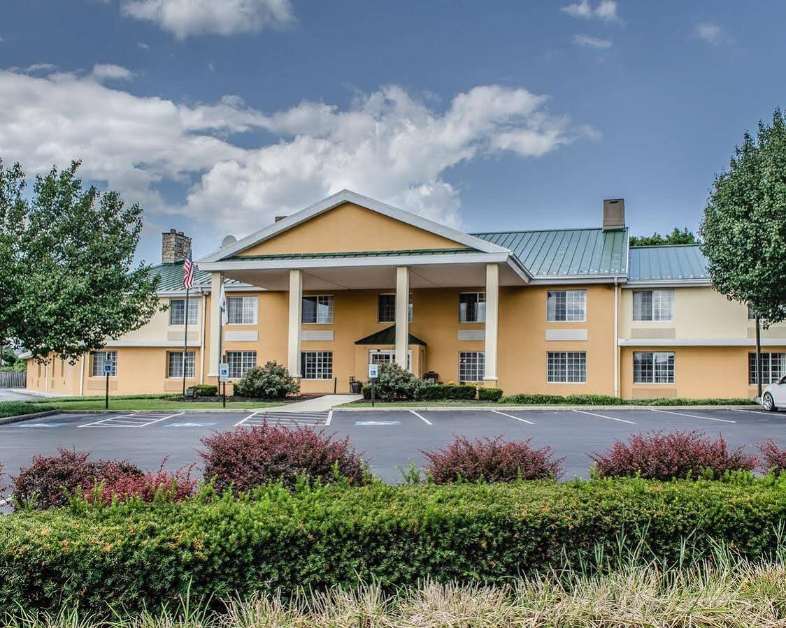 Baymont By Wyndham Hotel Harrisburg